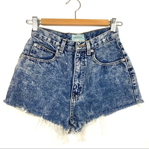 Sasson Vintage RARE Acid Wash Cutoff Denim Jean Shorts 6 - Picture 2 of 16